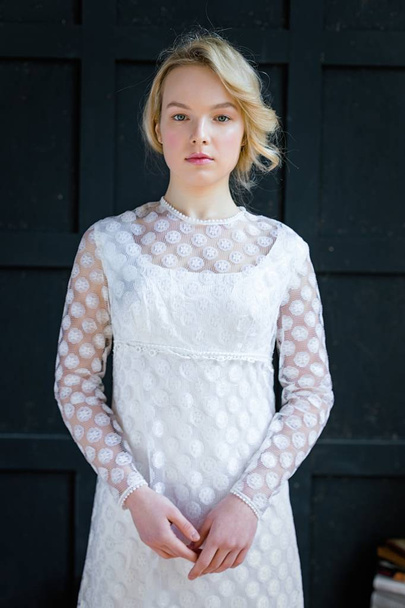 woman in white dress - Фото, изображение