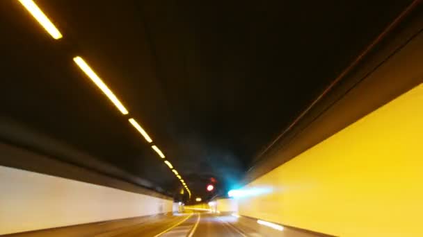 commande abstraite de tunnel
 - Séquence, vidéo