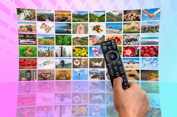 Grote multimedia uitgezonden video muur met afstandsbediening - Foto, afbeelding