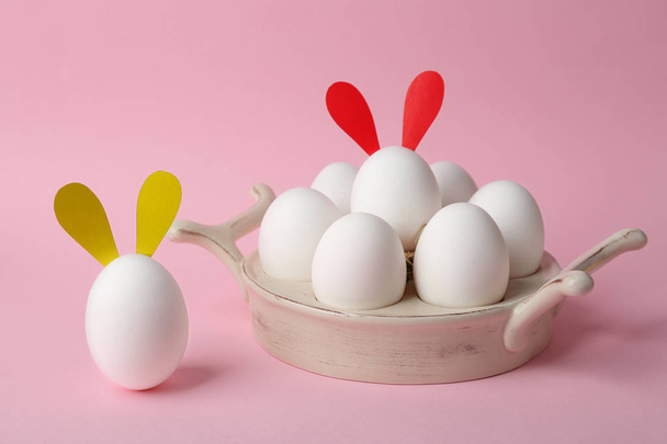 Easter eggs with funny decor - Foto, Bild
