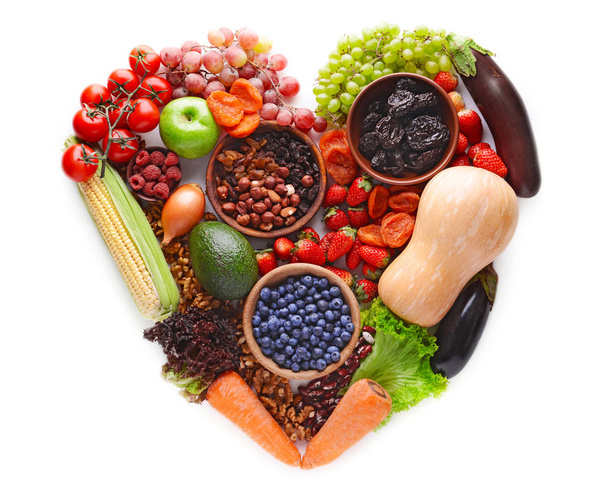 Heart made of healthy food - Foto, afbeelding