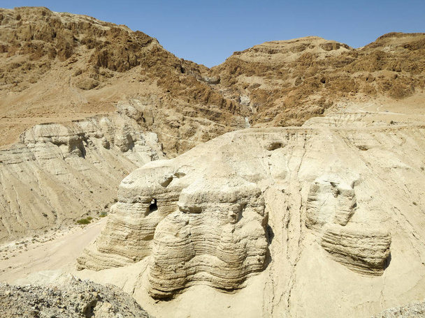 Qumran Höhlen der Schriftrollen des Toten Meeres - Foto, Bild