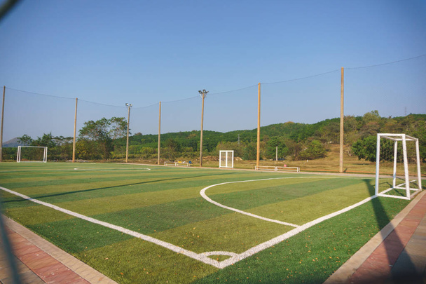 Futsal tai pieni jalkapallo, jalkapallokenttä
 - Valokuva, kuva
