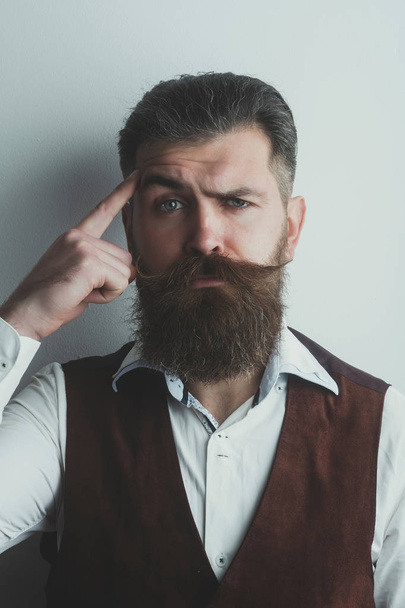 bearded man, brutal caucasian hipster with serious face - Foto, Bild
