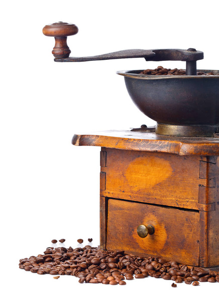  moulin à café et grains de café torréfiés isolés sur fond blanc
 - Photo, image