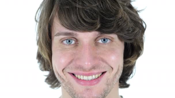 A mosolygó arc ember közelről - Felvétel, videó