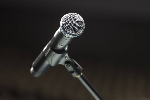 Mikrofon közelről a színpadon - Fotó, kép