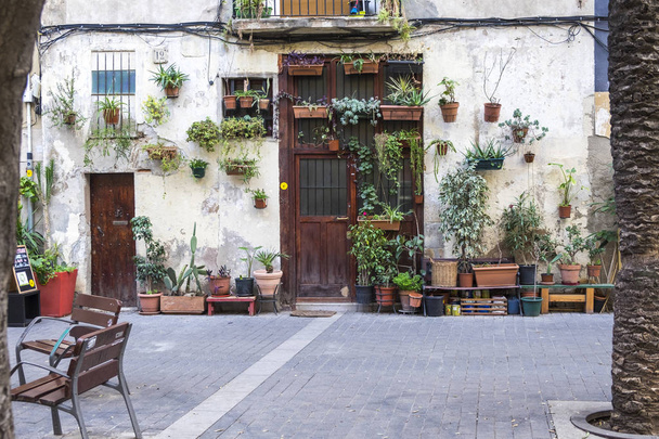 vista de la calle en el barrio del Born en Barcelona
  - Foto, Imagen
