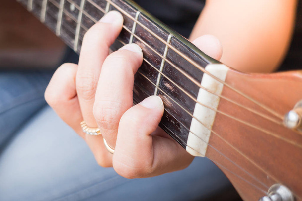 Guitarist Hand Playing Acoustic Guitar - Фото, зображення