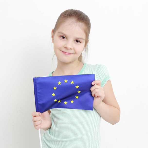 kid and european flag - Fotoğraf, Görsel