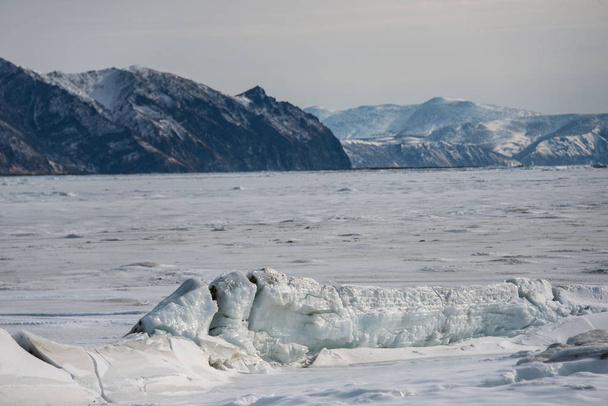Πάγου για την ΘΑΛΑΣΣΑ ΤΗΣ Okhotsk - Φωτογραφία, εικόνα