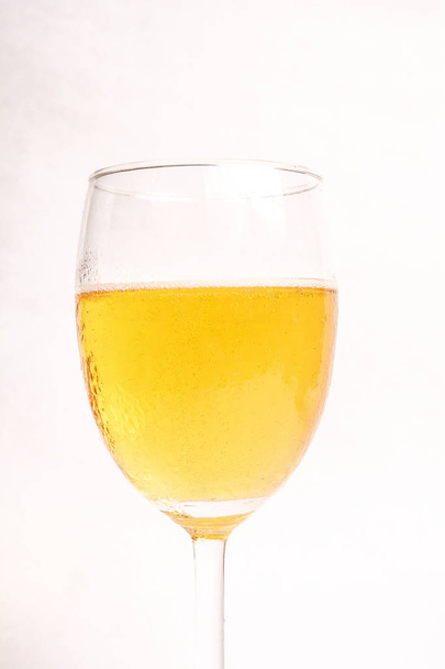 whiskey glass on white - Foto, Imagem