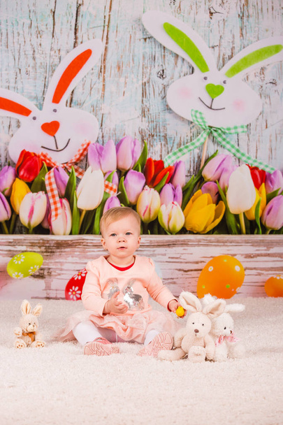 kislány húsvéti stúdió - Fotó, kép