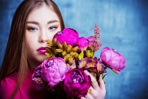 яскраво квіти косметика
 - Фото, зображення