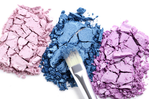 purple and blue crushed makeup eyeshadow  - Φωτογραφία, εικόνα