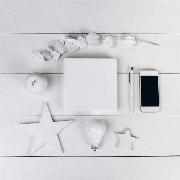 white colored objects - Photo, image