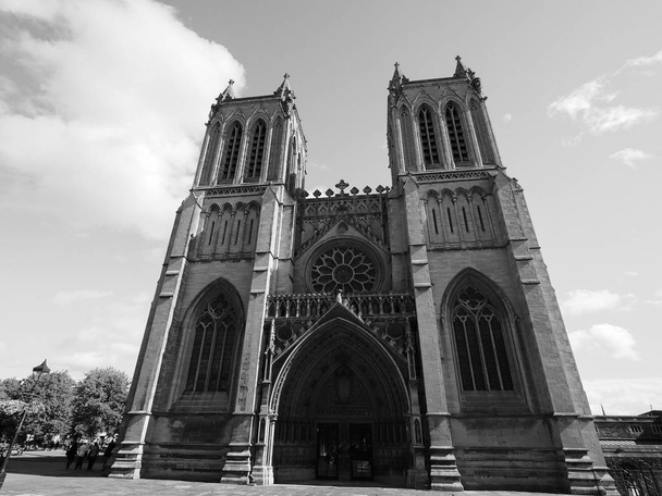 Cattedrale di Bristol a Bristol in bianco e nero
 - Foto, immagini