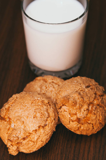 Breakfast, milk and biscuits - Photo, Image