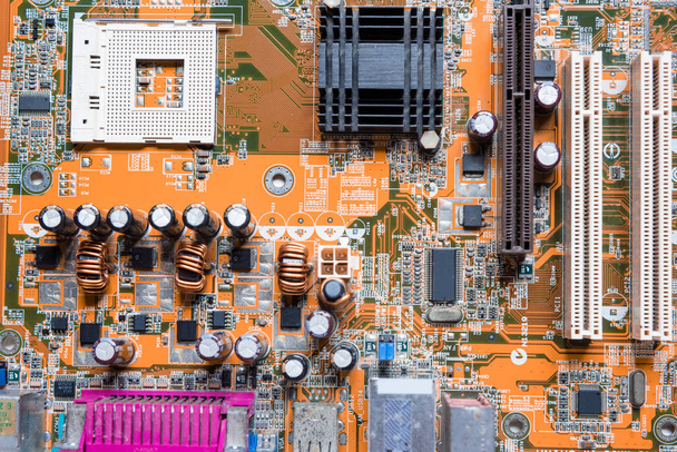 close-up de placa de circuito eletrônico Uma placa principal
  - Foto, Imagem