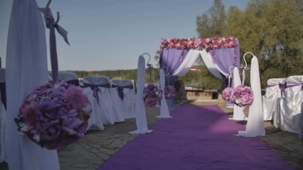 Květiny pro svatební obřad, svatební oblouk - Záběry, video
