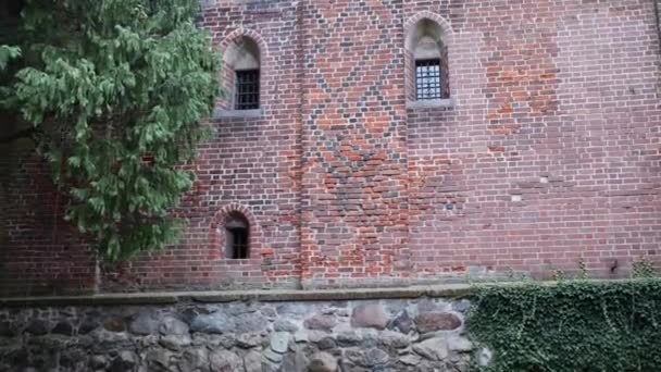 Κάστρο των Τευτόνων Τάξης στο Malbork είναι το μεγαλύτερο κάστρο στον κόσμο από την επιφάνεια. Χτίστηκε το Marienburg, Πρωσία από Τεύτονες Ιππότες, σε μια φόρμα από ένα φρούριο Ordensburg. - Πλάνα, βίντεο