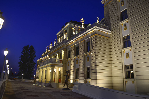Brno, Чеська Республіка - Македонська Національний театр - Фото, зображення