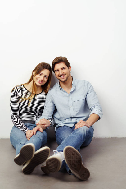 young couple in new home - Foto, Imagem