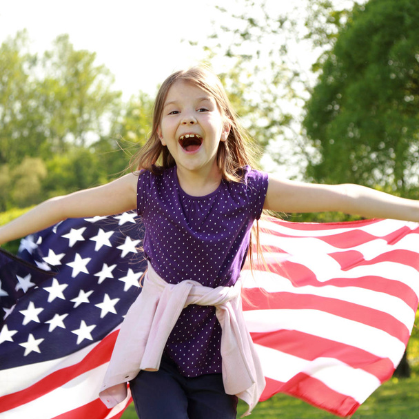 Lovely kid and flag - Foto, afbeelding