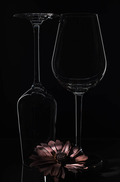 glass on black background - Foto, Imagen