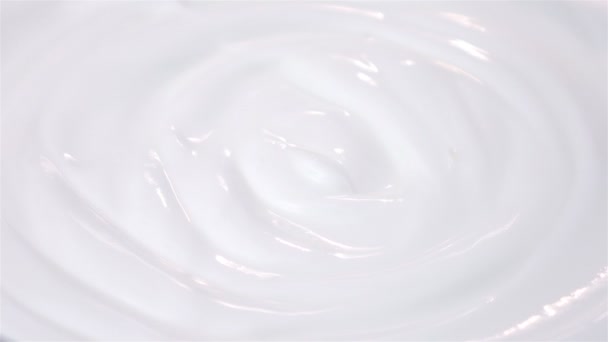 Видео вихревого йогурта в 4K
 - Кадры, видео