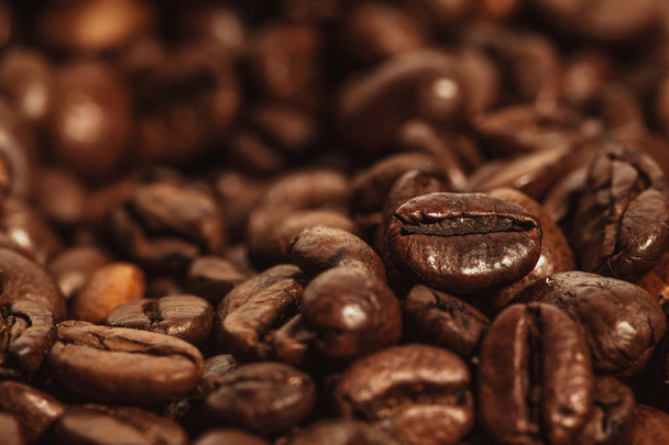Dark many roasted coffee beans texture background - Fotografie, Obrázek