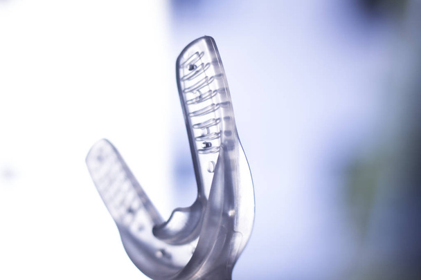 Οδοντιατρική αγκύλη δόντι δονητή - Φωτογραφία, εικόνα
