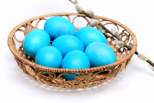 traditional eggs painted in blue color inside pottle - Foto, Bild