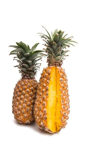 Tropický ananas, samostatný  - Fotografie, Obrázek