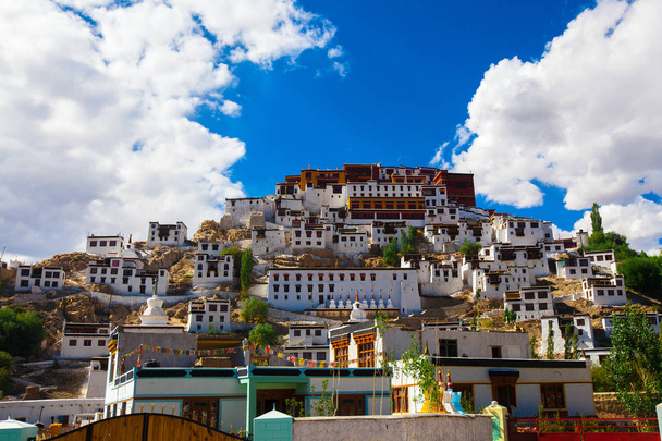 Монастырь Лех-Ладах
 - Фото, изображение