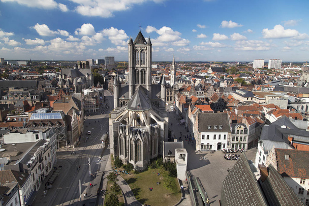 St Nicholas Church and the Old City of Ghent - Foto, immagini