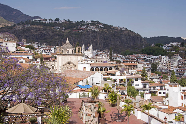  Pohled na stříbrné město Taxco - Fotografie, Obrázek