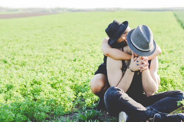 man and woman in a meadow - Foto, Imagem