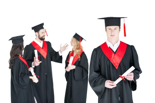 zufriedene Schüler mit Diplomen  - Foto, Bild