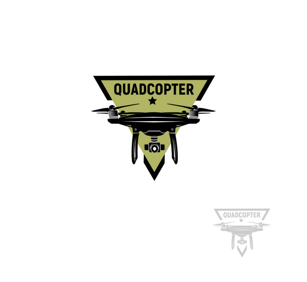 Logo quadrocopter de forme triangulaire isolée de couleur verte sur fond blanc, logotype de véhicule aérien sans pilote, illustration vectorielle de drone rc
 - Vecteur, image