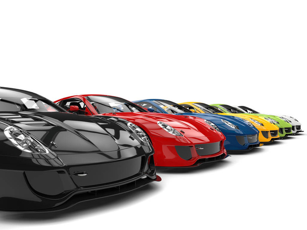 Fila de coches deportivos modernos frescos en varios colores
 - Foto, imagen
