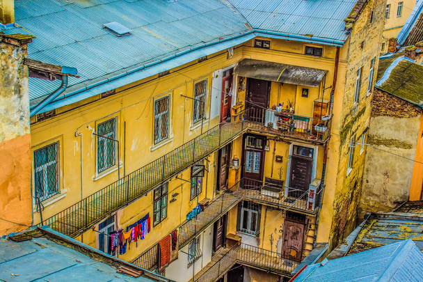 Ucrânia Lviv edifícios da cidade velha
 - Foto, Imagem