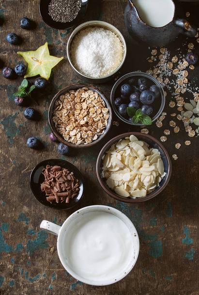 Yogurt smoothie bowl - Фото, изображение