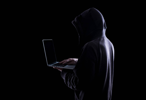 Anonymous hacker in the dark - Foto, Imagem