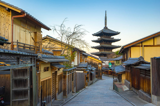 Ochtend in Kyoto en Miasa pagode in Japan - Foto, afbeelding