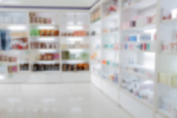 wazig geneeskunde kabinet en winkel geneeskunde en farmacie drugstor - Foto, afbeelding