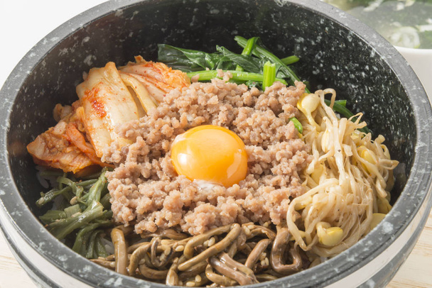 Deliciosa cocina casera en Corea
 - Foto, imagen