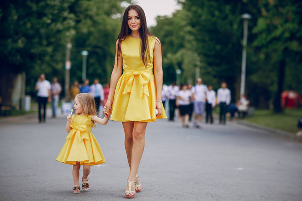 mother and daughter - Фото, изображение
