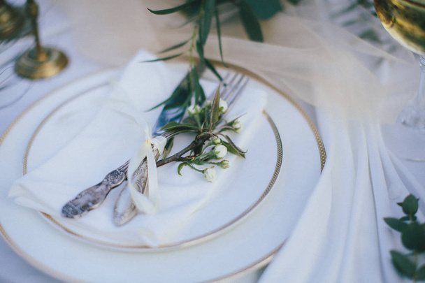 Stylish and romantic table setting with flowers, date, weekend - 写真・画像