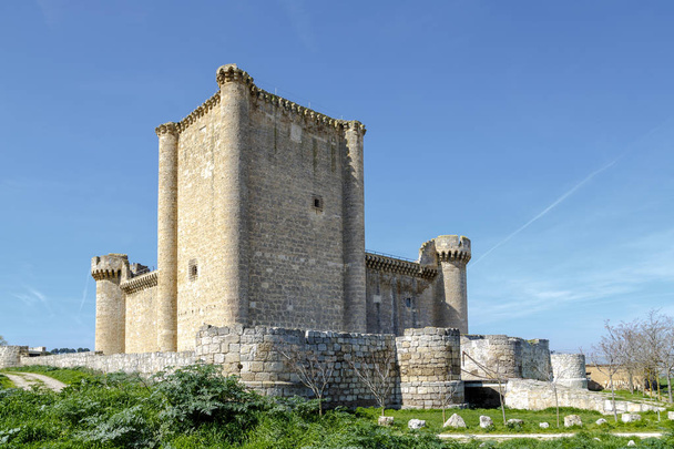  Замок Віллафуерте esgueva - Фото, зображення